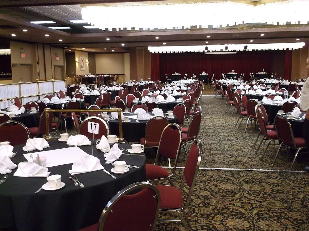 'לונג ביץ Best Western Golden Sails Hotel מראה חיצוני תמונה