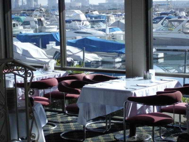 'לונג ביץ Best Western Golden Sails Hotel מראה חיצוני תמונה